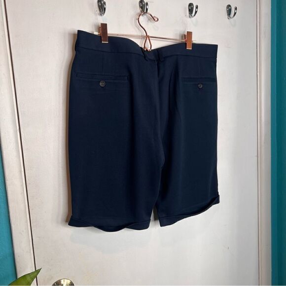 LINDBERGH white shorts foredoomed of movement super flex - Picture 4 of 9